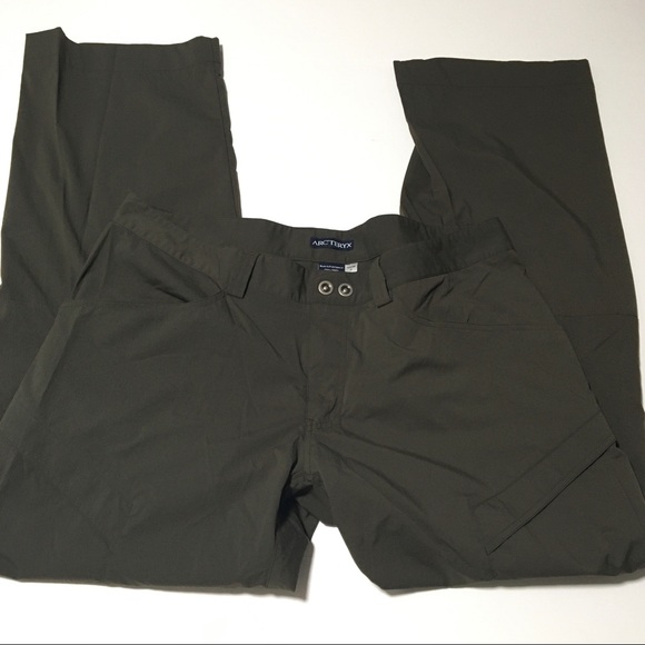Arc'teryx Other - Arcteryx • EUC green cargo pants